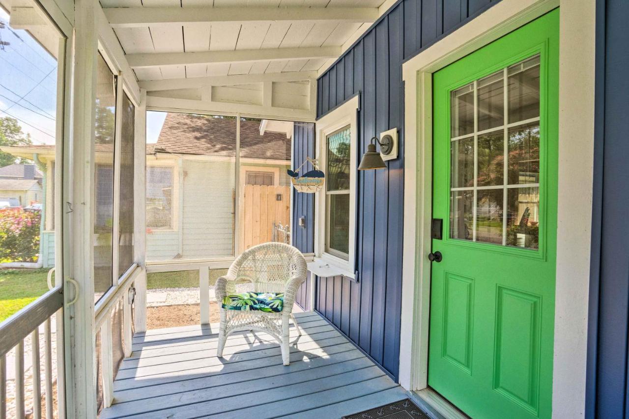 Chic Cottage With Private Yard Steps To Beach! Colonial Beach Exterior foto